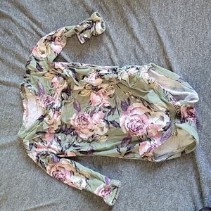 Posh peanut long sleeve floral with matching bow
